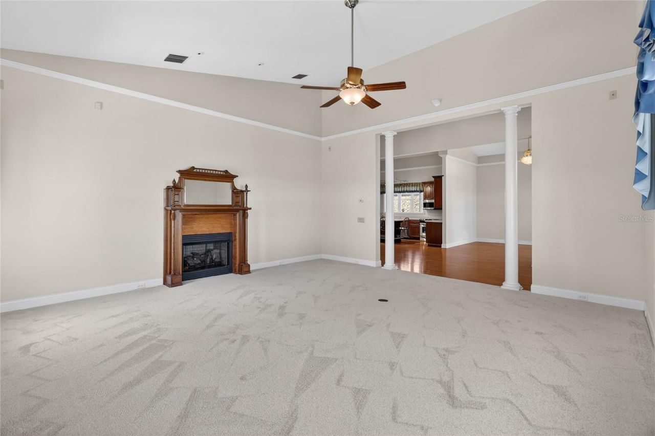 2128 Lake Ariana Boulevard, Auburndale, FL 33823 Photo