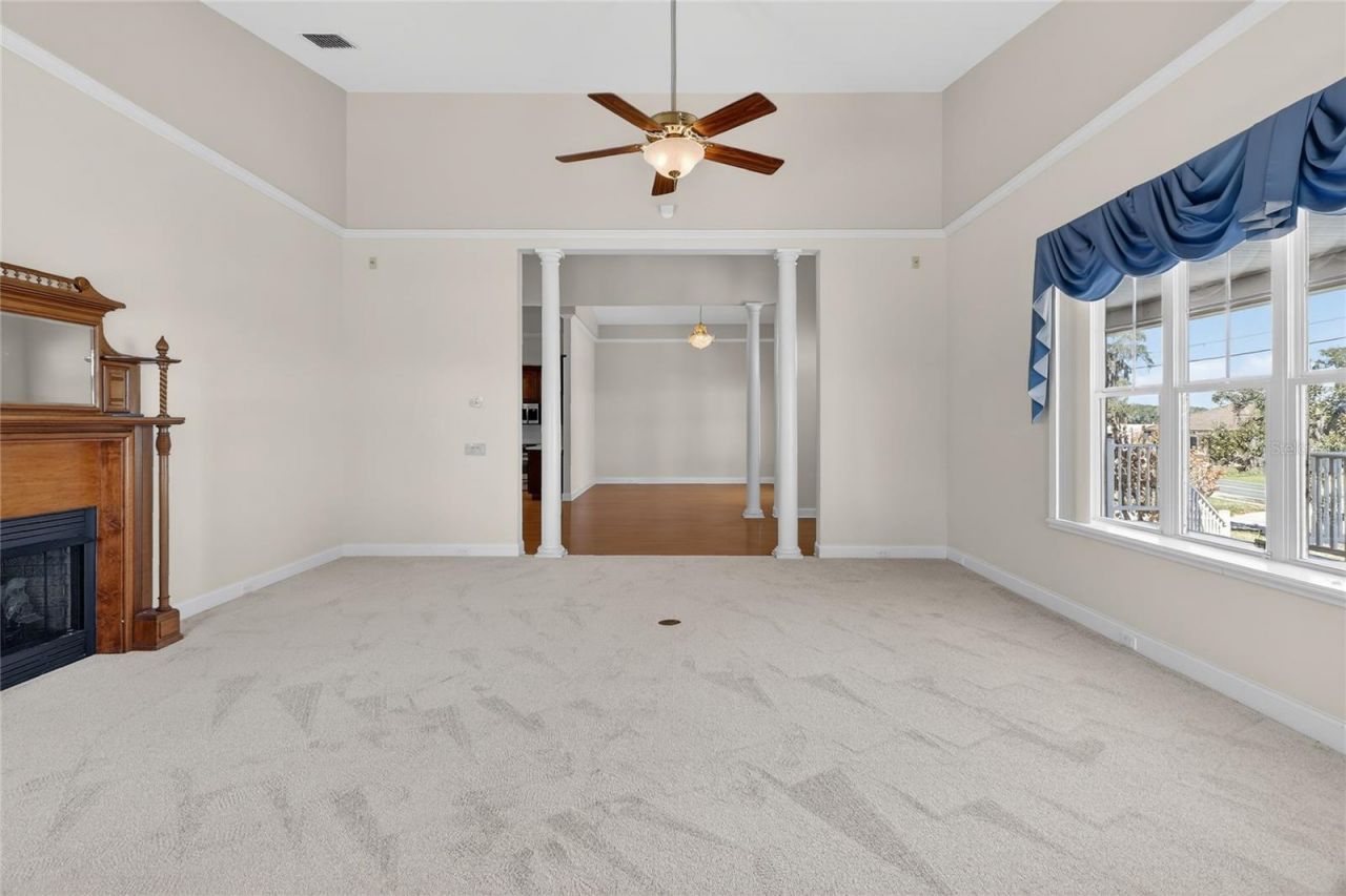 2128 Lake Ariana Boulevard, Auburndale, FL 33823 Photo