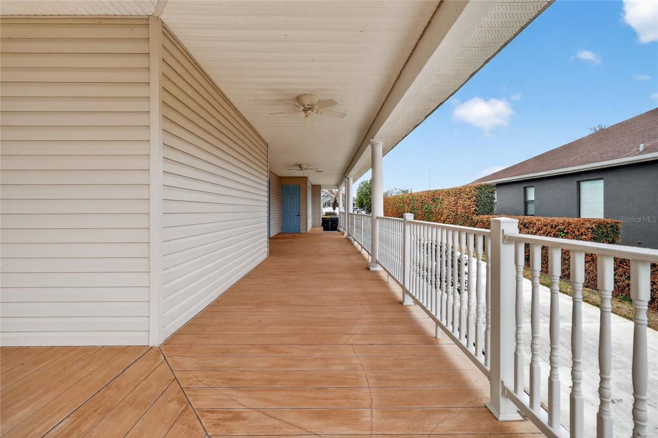 2128 Lake Ariana Boulevard, Auburndale, FL 33823 Photo