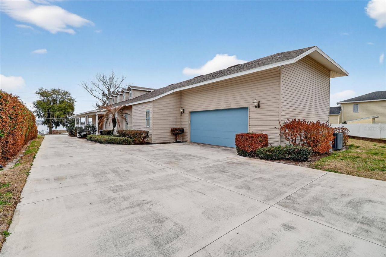 2128 Lake Ariana Boulevard, Auburndale, FL 33823 Photo