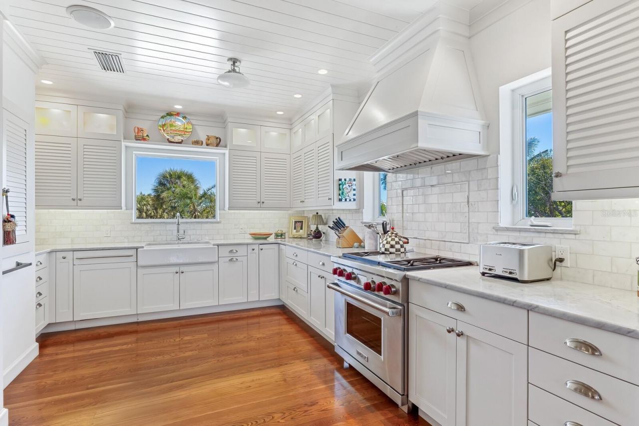 1627 Gaspar Drive S, Boca Grande, FL 33921 Photo