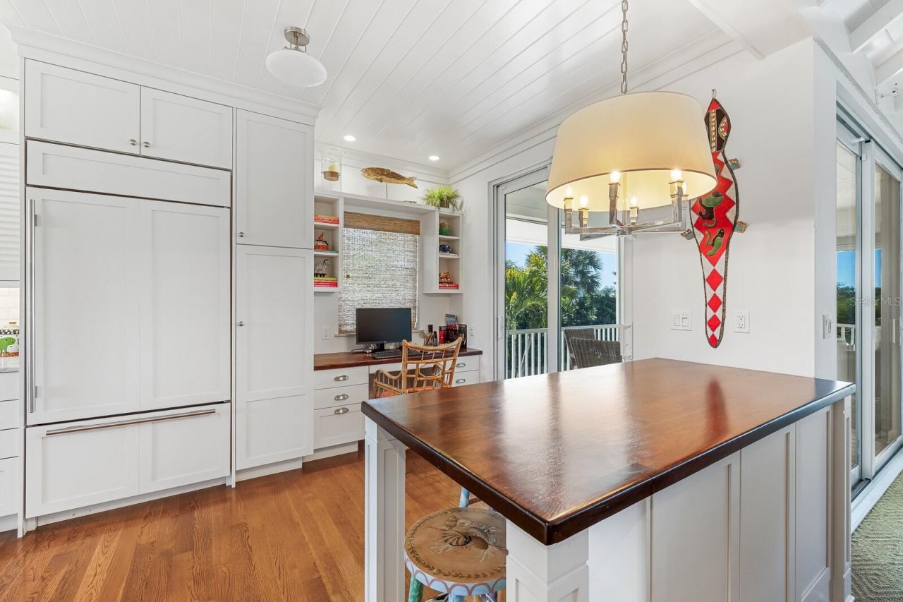 1627 Gaspar Drive S, Boca Grande, FL 33921 Photo