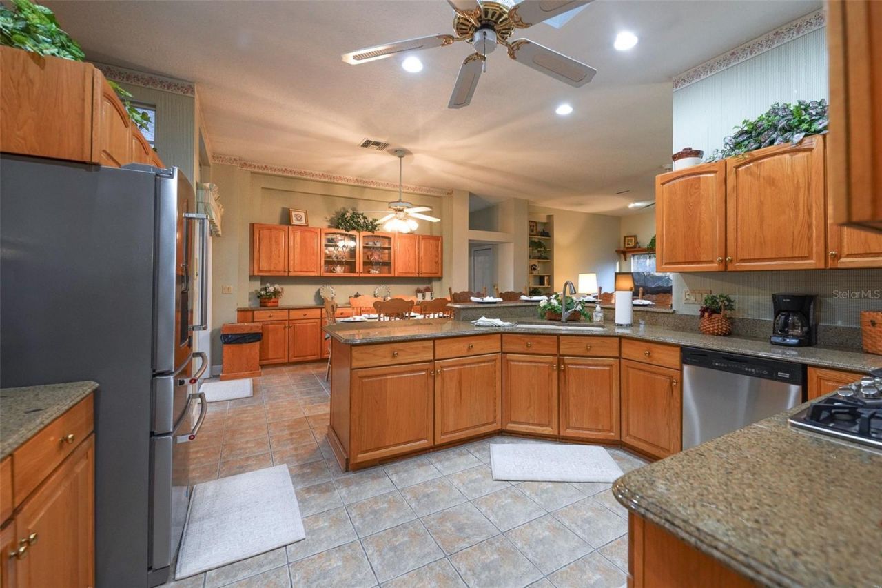 13044 Bridle Path, Brooksville, FL 34614 Photo