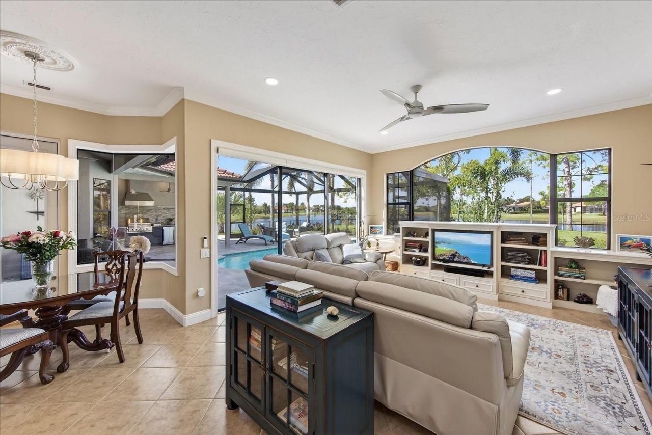 22580 Morning Glory Circle, Bradenton, FL 34202 Photo