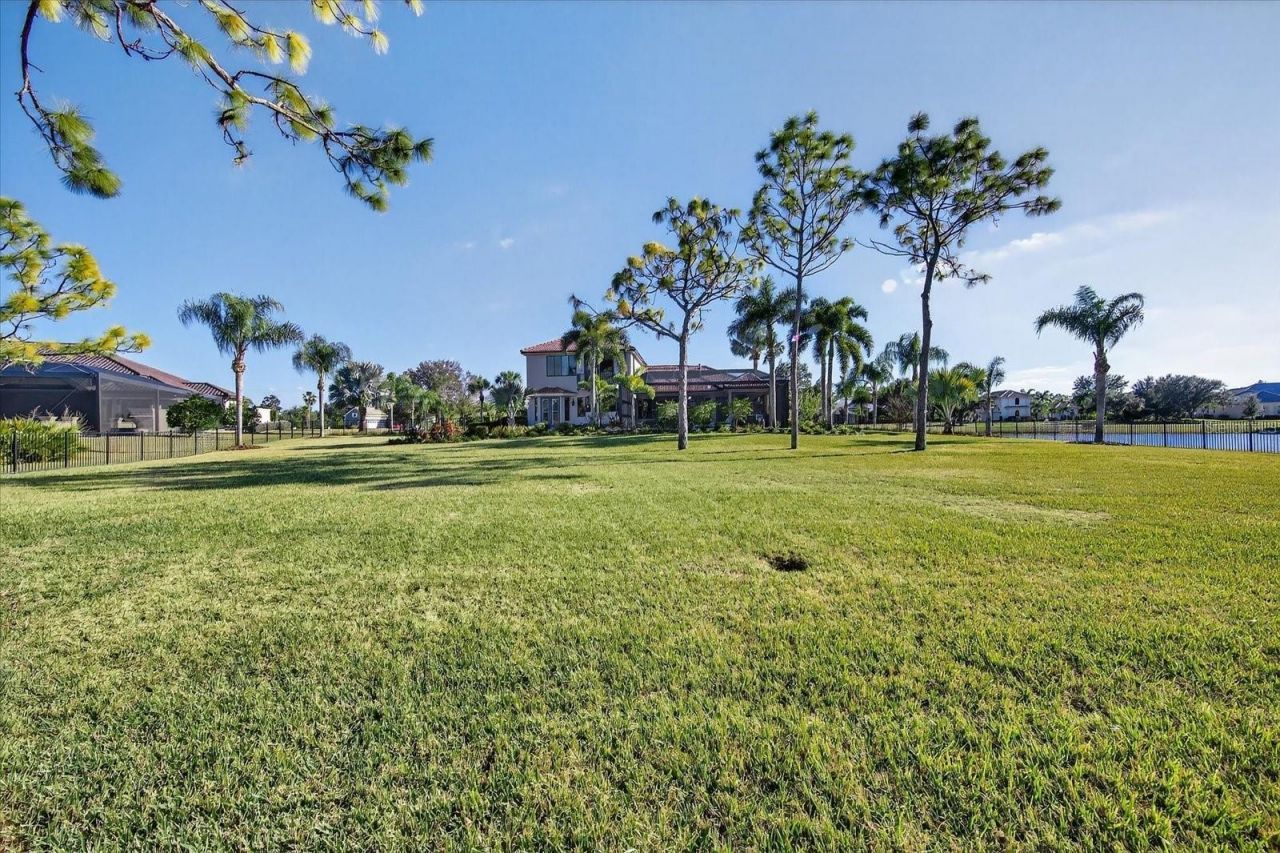 22580 Morning Glory Circle, Bradenton, FL 34202 Photo