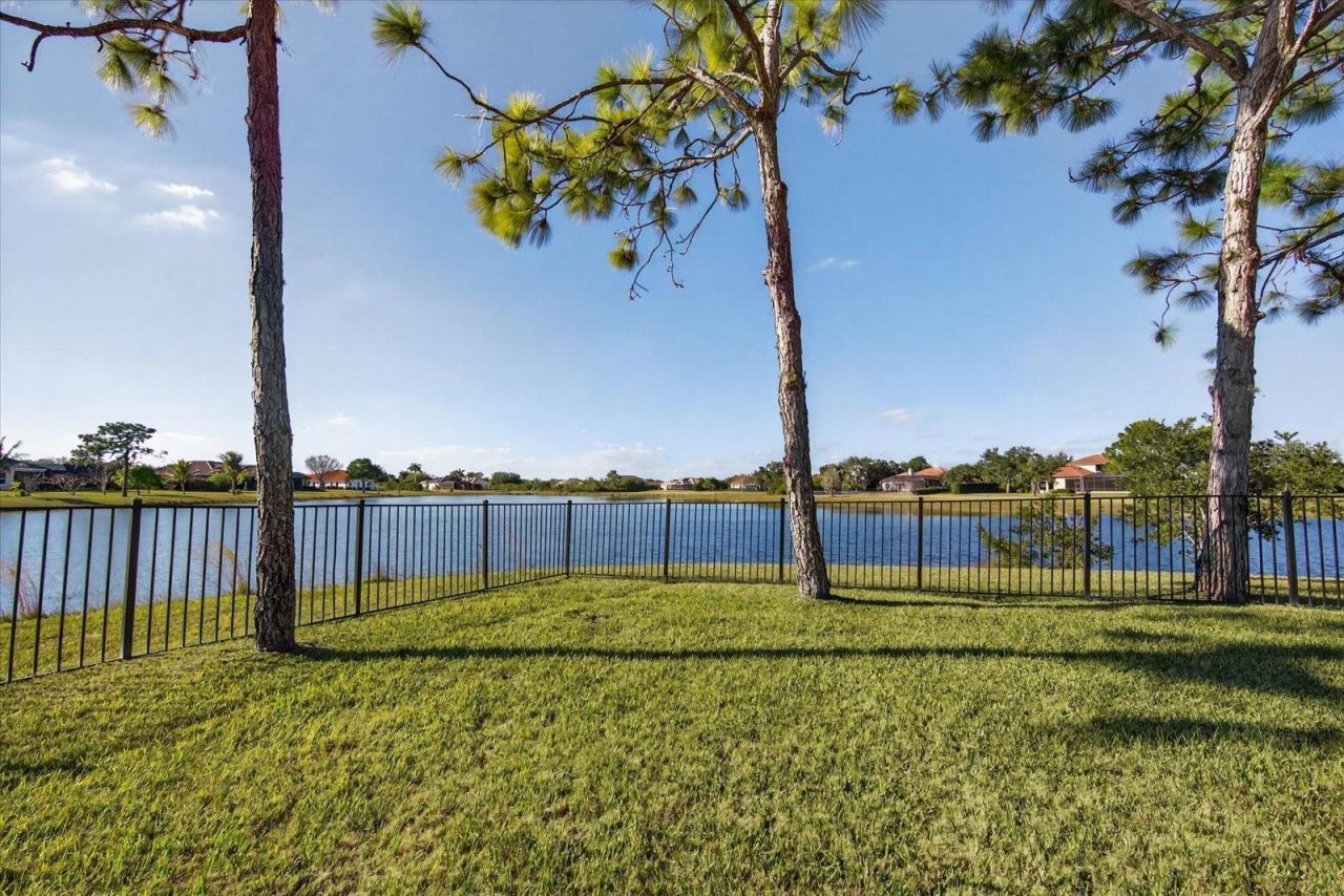 22580 Morning Glory Circle, Bradenton, FL 34202 Photo