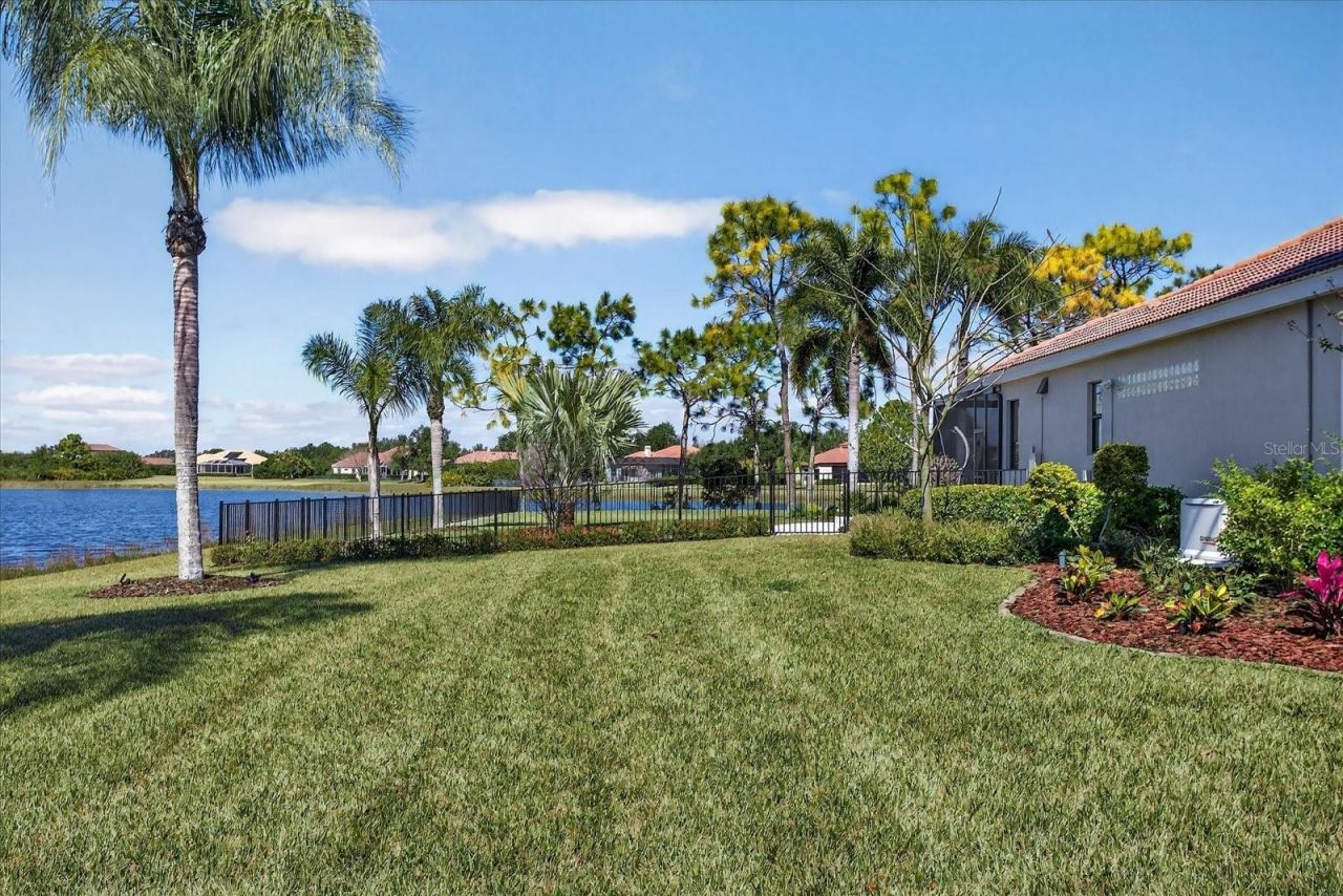 22580 Morning Glory Circle, Bradenton, FL 34202 Photo