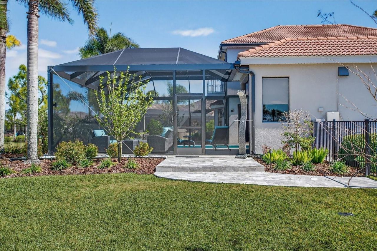 22580 Morning Glory Circle, Bradenton, FL 34202 Photo