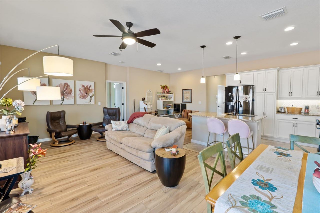 5265 NW 33rd Place , Ocala, FL 34482 Photo