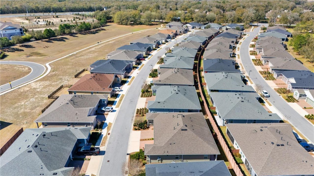 5265 NW 33rd Place , Ocala, FL 34482 Photo