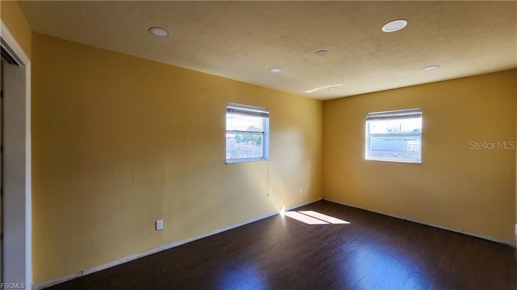 1169 Cherokee Avenue , Lehigh Acres, FL 33936 Photo