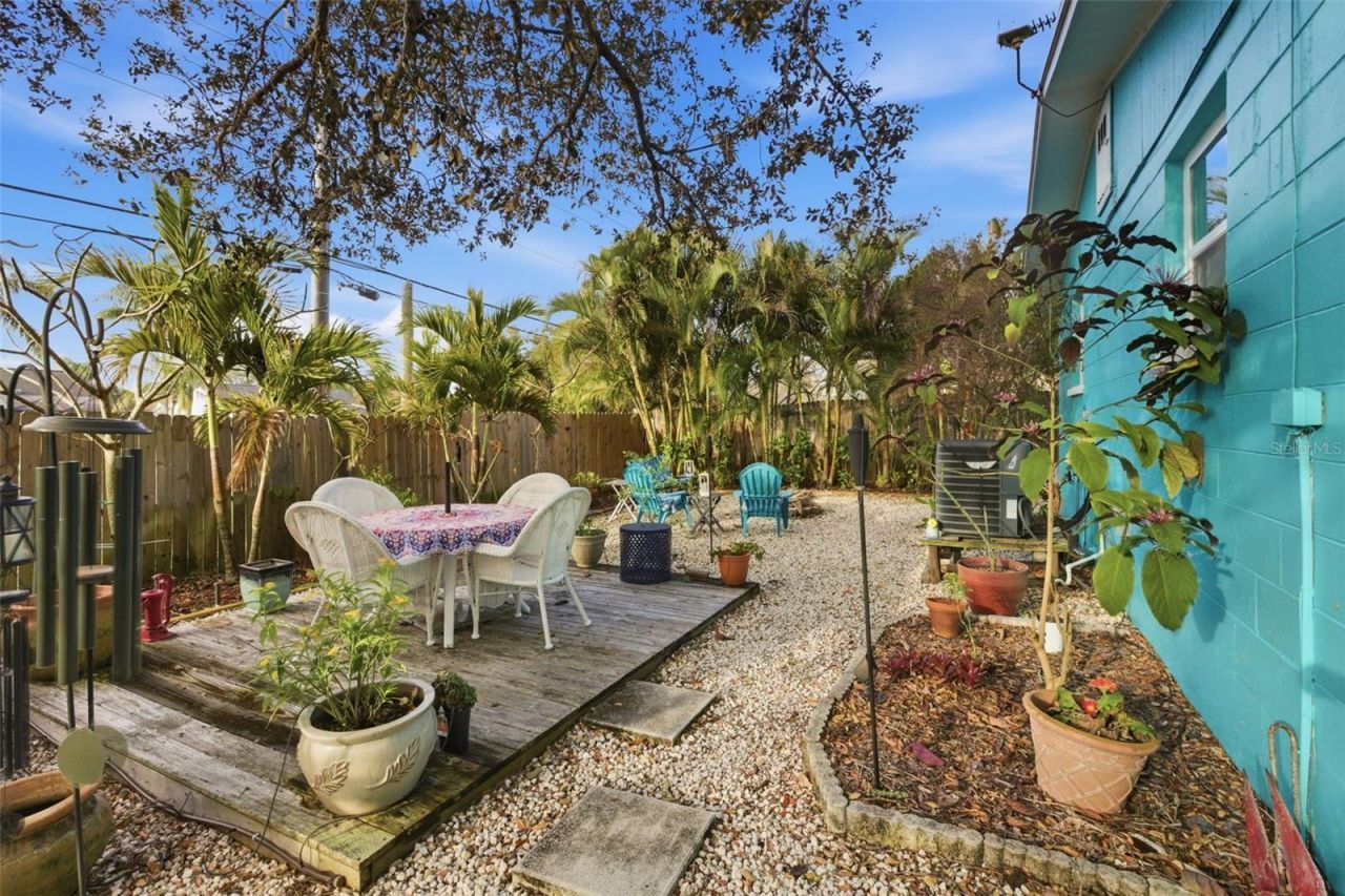 1111 Idlebriar Way , Tarpon Springs, FL 34689 Photo