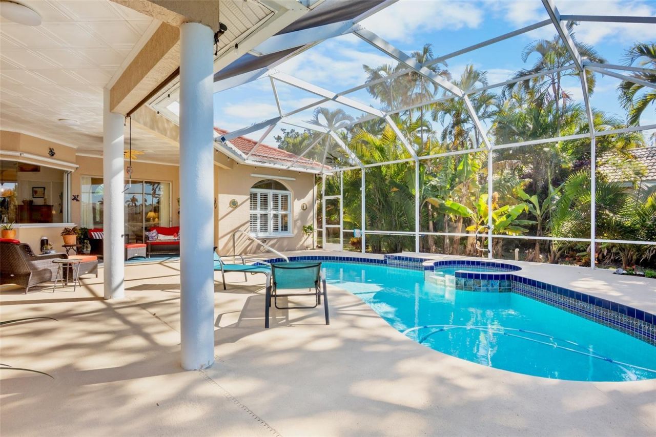 4609 Sweetmeadow Circle , Sarasota, FL 34238 Photo