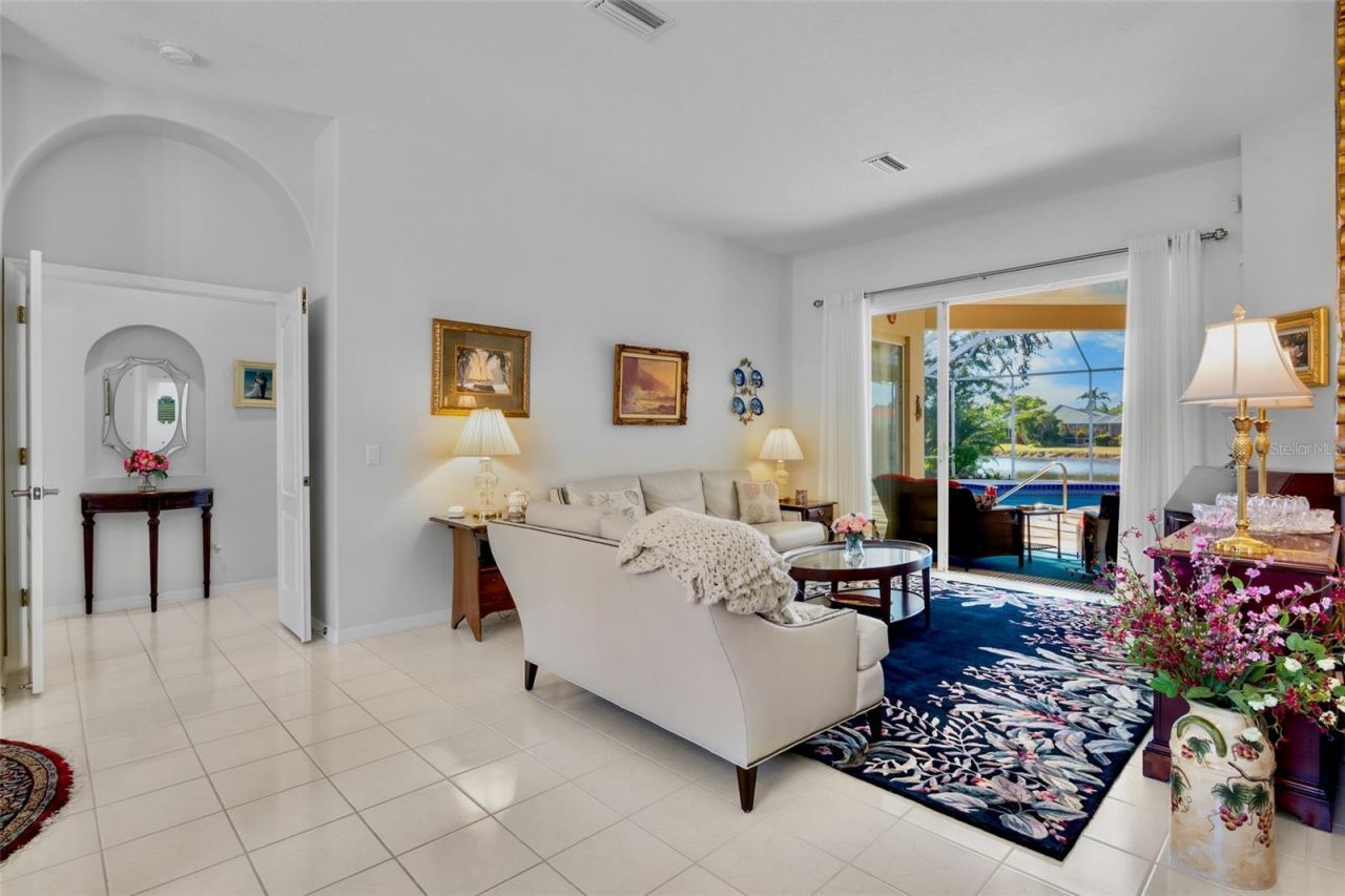 4609 Sweetmeadow Circle , Sarasota, FL 34238 Photo