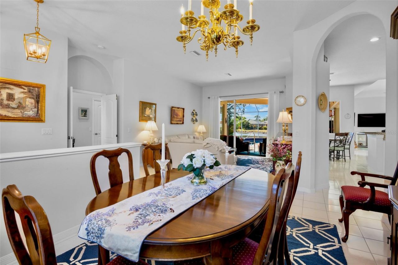 4609 Sweetmeadow Circle , Sarasota, FL 34238 Photo