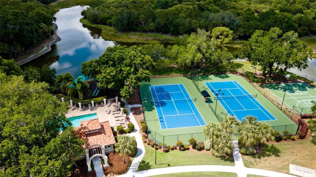 4609 Sweetmeadow Circle , Sarasota, FL 34238 Photo