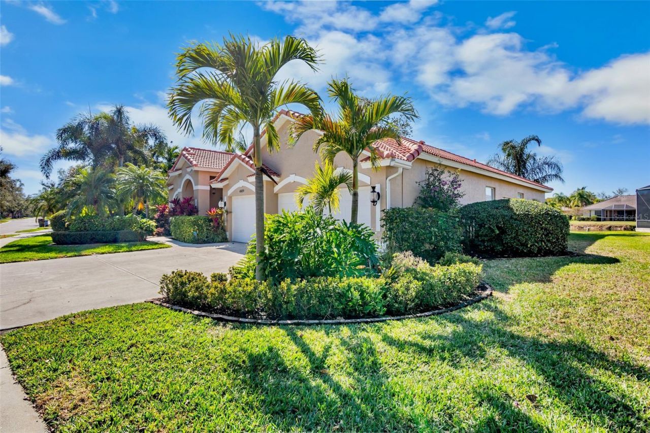 4609 Sweetmeadow Circle , Sarasota, FL 34238 Photo