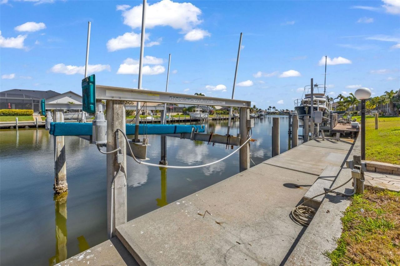 570 Andora Drive, Punta Gorda, FL 33950 Photo