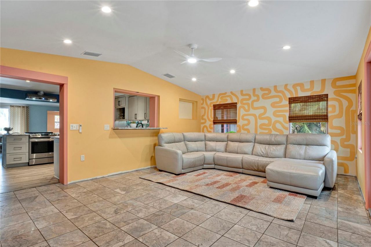 3510 4th Avenue W, Bradenton, FL 34205 Photo