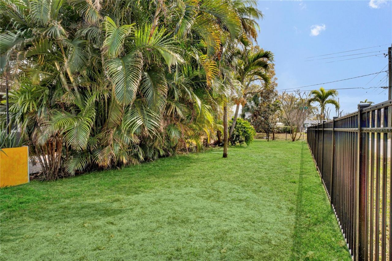 3510 4th Avenue W, Bradenton, FL 34205 Photo