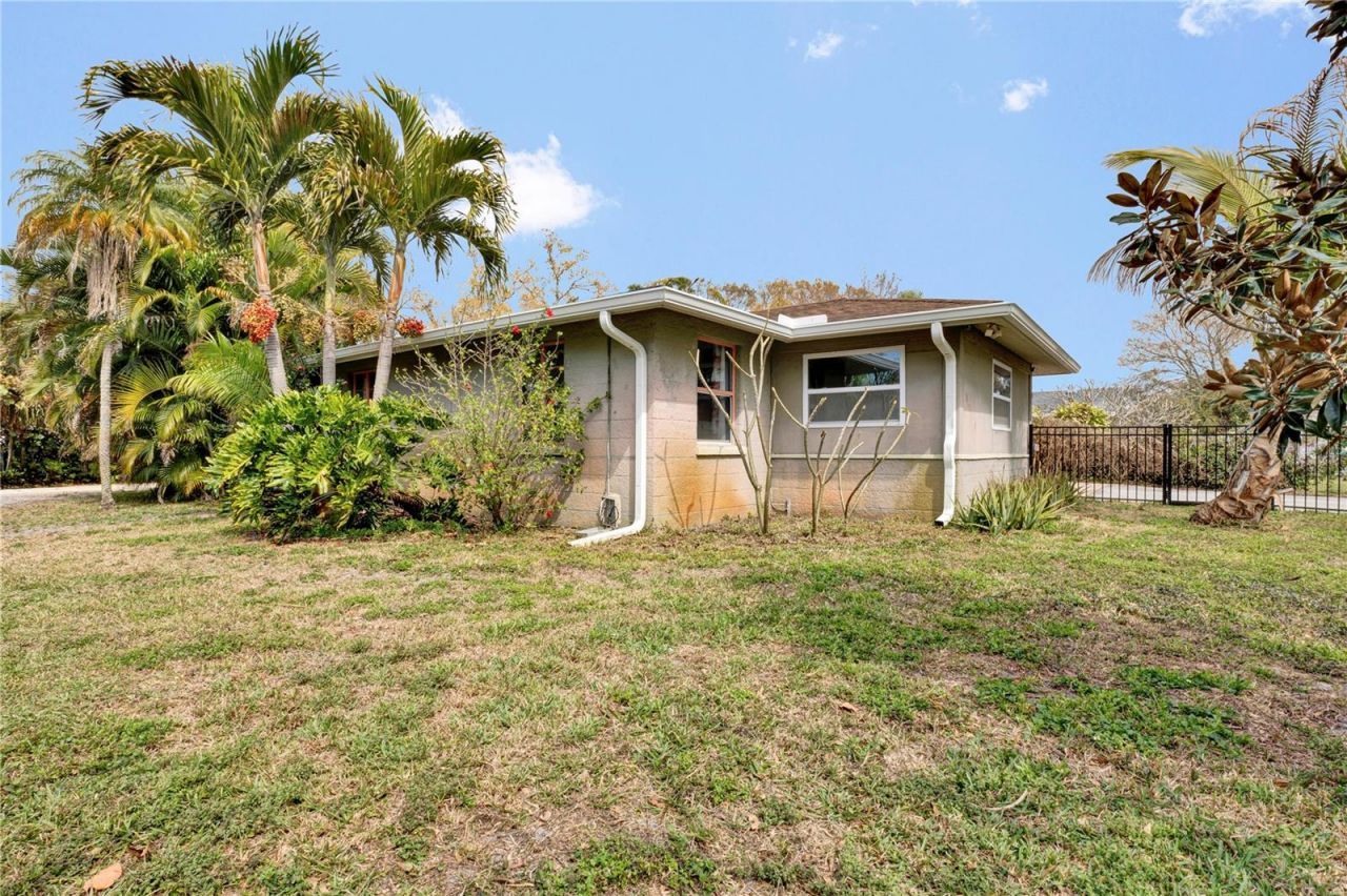 3510 4th Avenue W, Bradenton, FL 34205 Photo