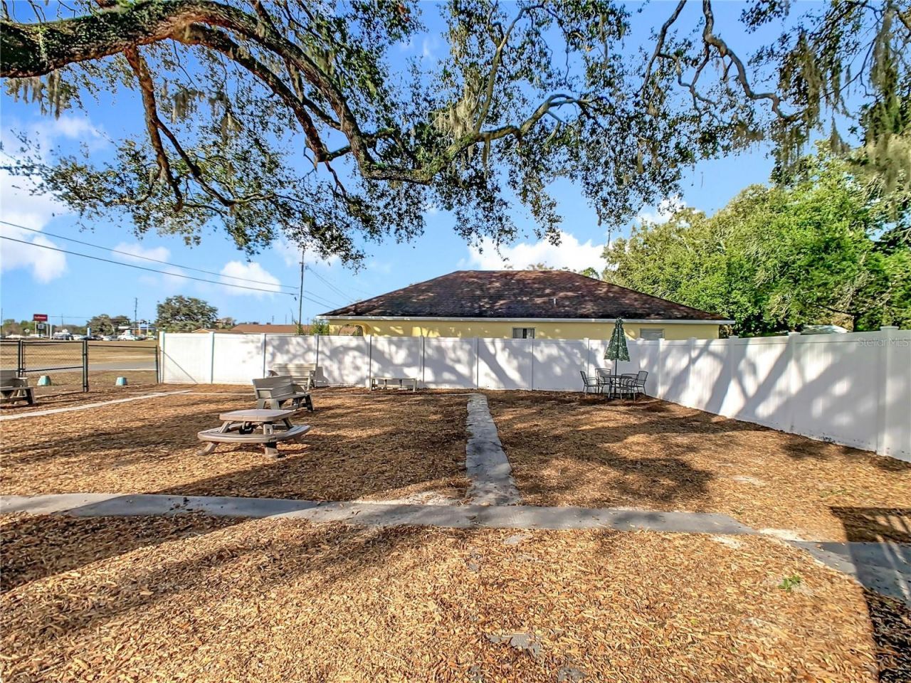 109 Laura Street , Dundee, FL 33838 Photo