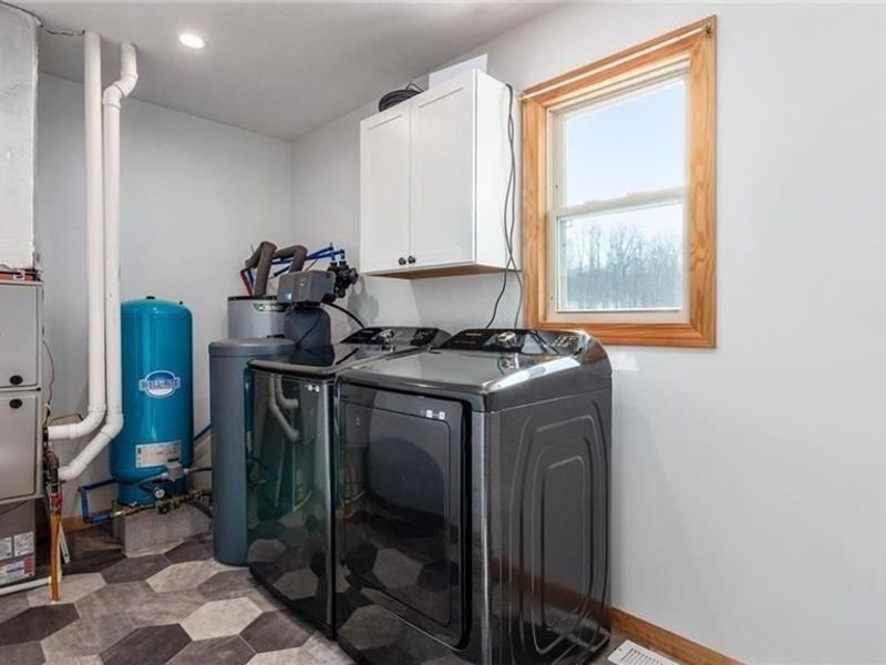 8160 Butcher Knife Road, Roseville, OH 43777 Photo 24