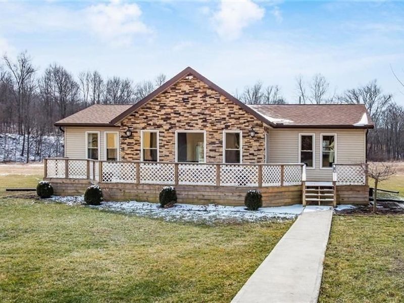 8160 Butcher Knife Road, Roseville, OH 43777 Photo 4