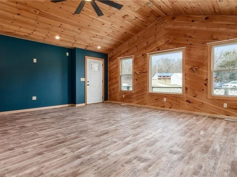 8160 Butcher Knife Road, Roseville, OH 43777 Photo 8