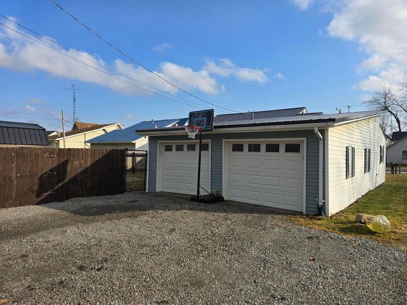 211 E Wapakoneta Street, Waynesfield, OH 45896 Photo 25