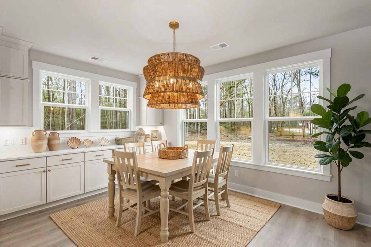 1289 Hamlin Road Photo 24