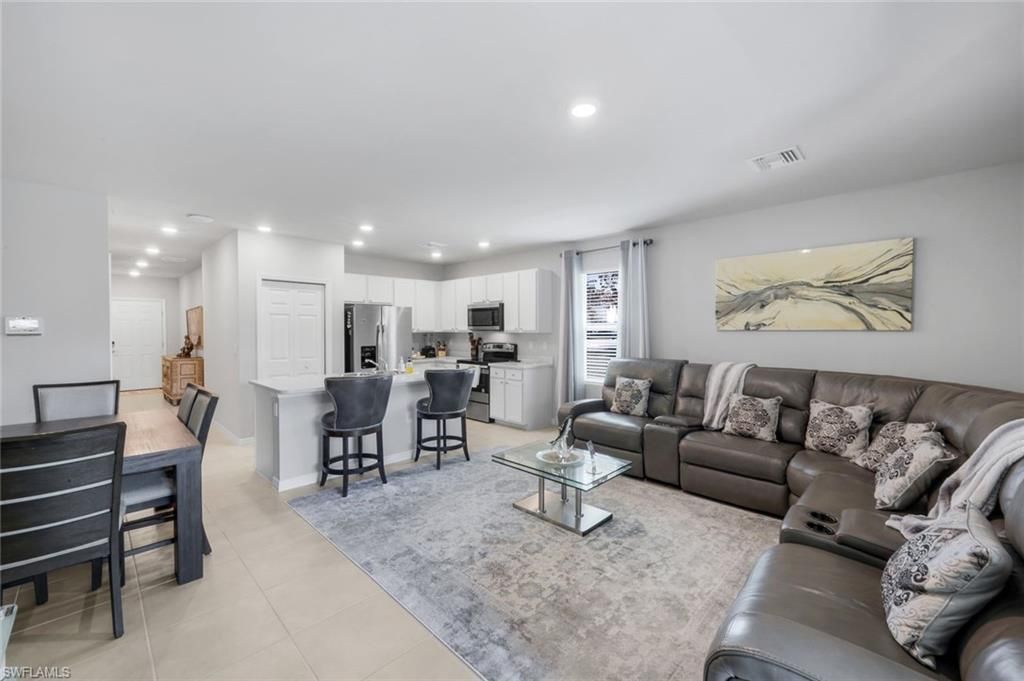 15171 Wildflower Cir , Naples, FL 34119 Photo