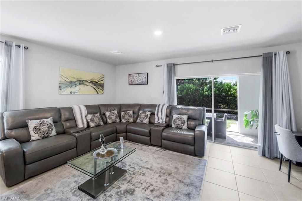 15171 Wildflower Cir , Naples, FL 34119 Photo