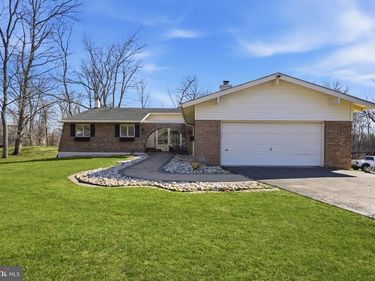 216 BRUCE ROAD, WASHINGTON CROSSING, PA 18977