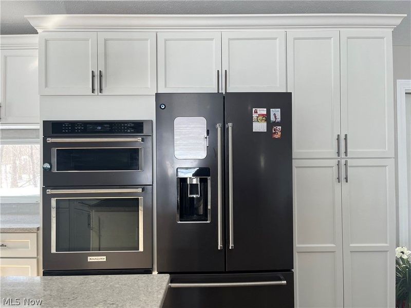 13325 Longspur Court, Valley View, OH 44125 Photo 12