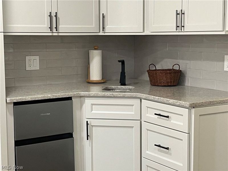 13325 Longspur Court, Valley View, OH 44125 Photo 20