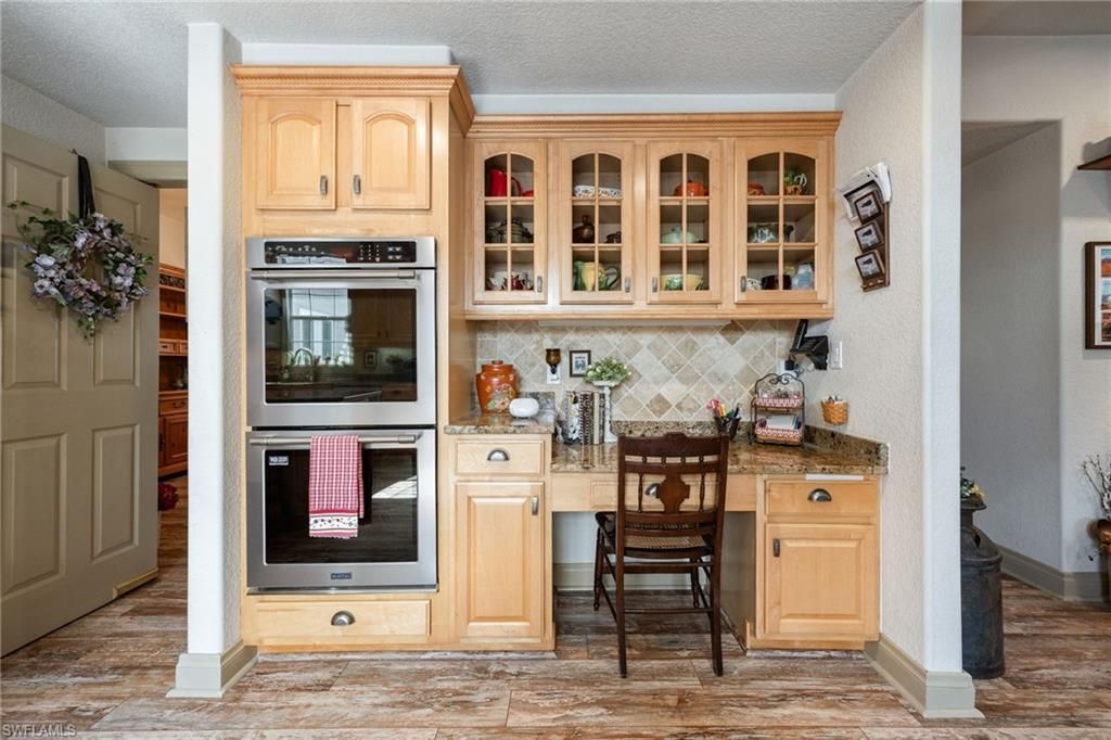 22800 N River Rd, Alva, FL 33920 Photo