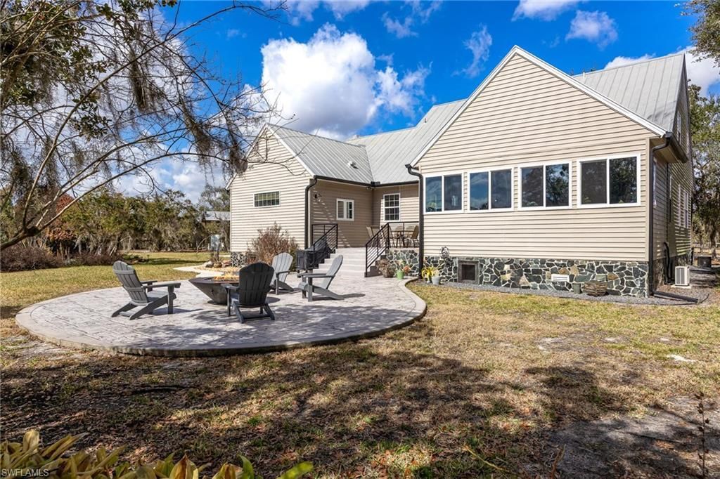 22800 N River Rd, Alva, FL 33920 Photo