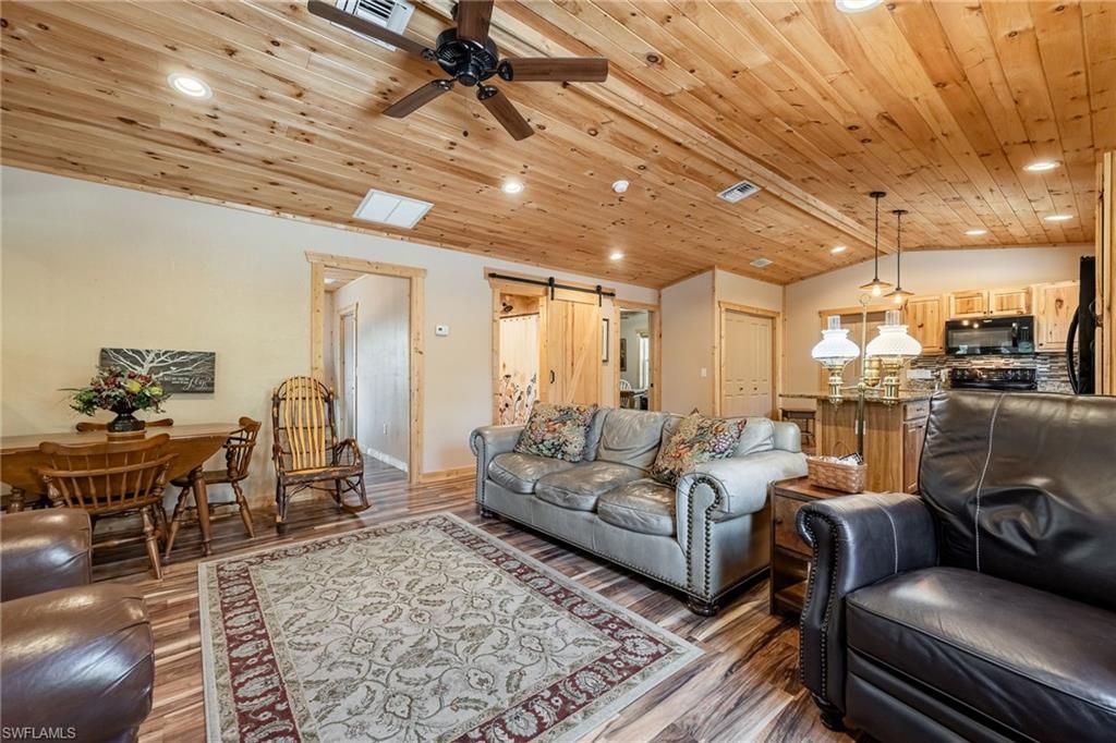 22800 N River Rd, Alva, FL 33920 Photo