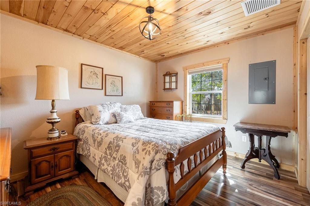 22800 N River Rd, Alva, FL 33920 Photo