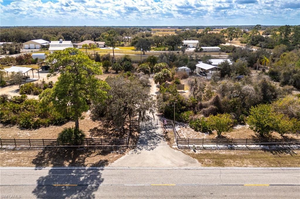 22800 N River Rd, Alva, FL 33920 Photo