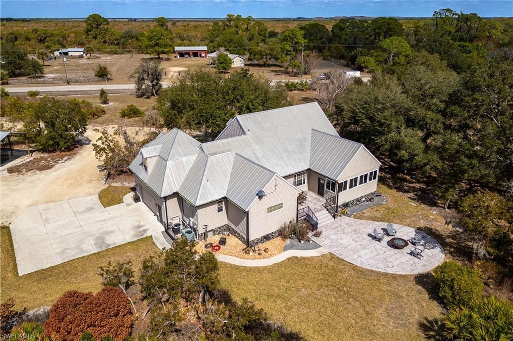 22800 N River Rd, Alva, FL 33920 Photo