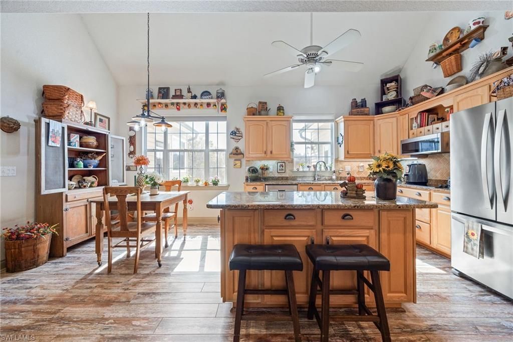 22800 N River Rd, Alva, FL 33920 Photo