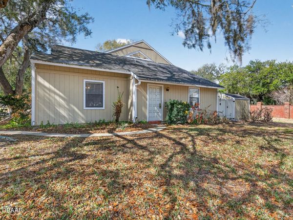 14 Tomoka Meadows Boulevard, Ormond Beach, FL 32174