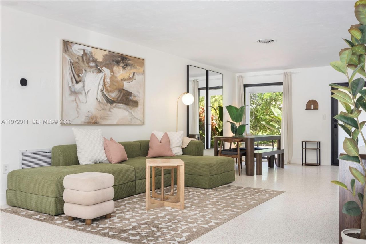 1860 SW 13th St, Miami, FL 33145 Photo