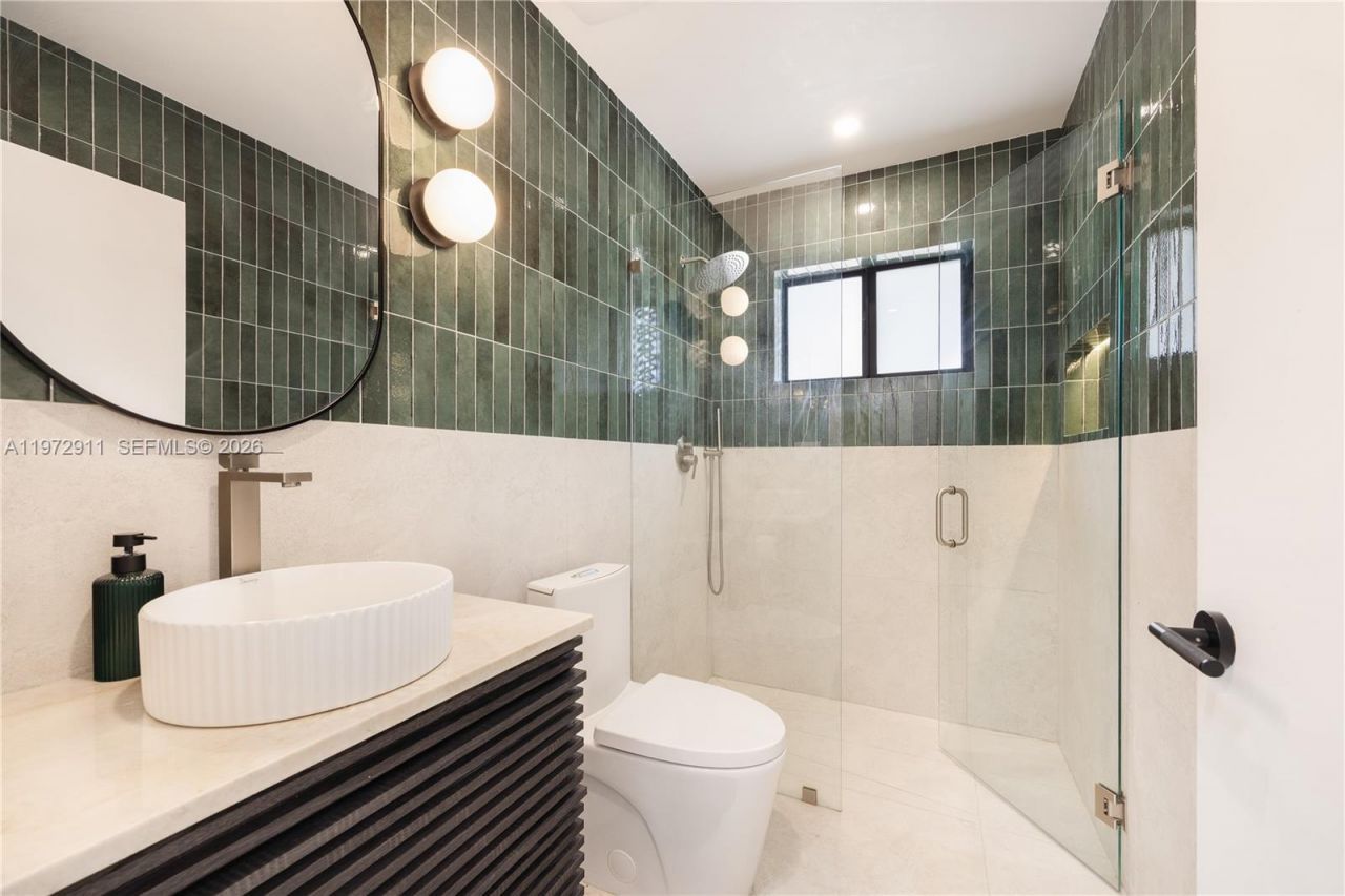 1860 SW 13th St, Miami, FL 33145 Photo