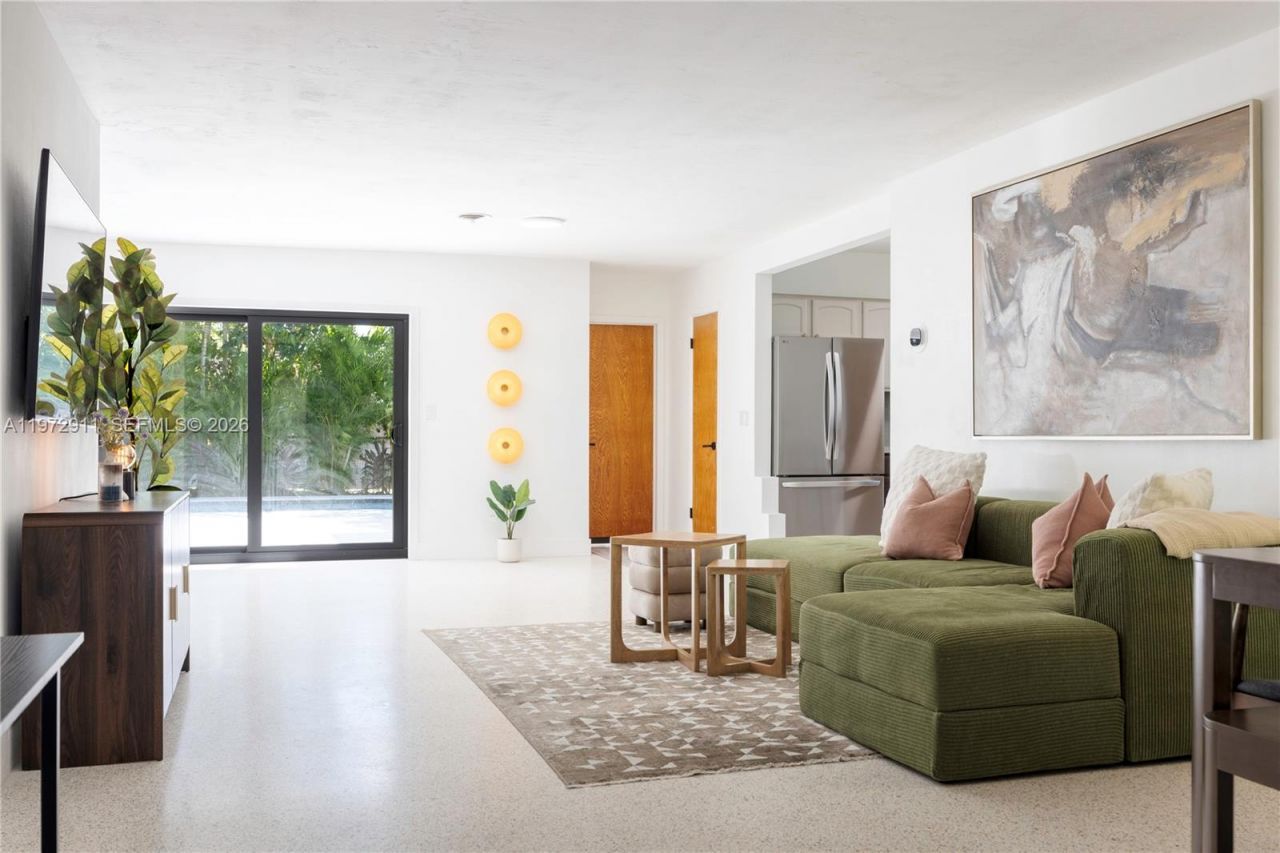 1860 SW 13th St, Miami, FL 33145 Photo