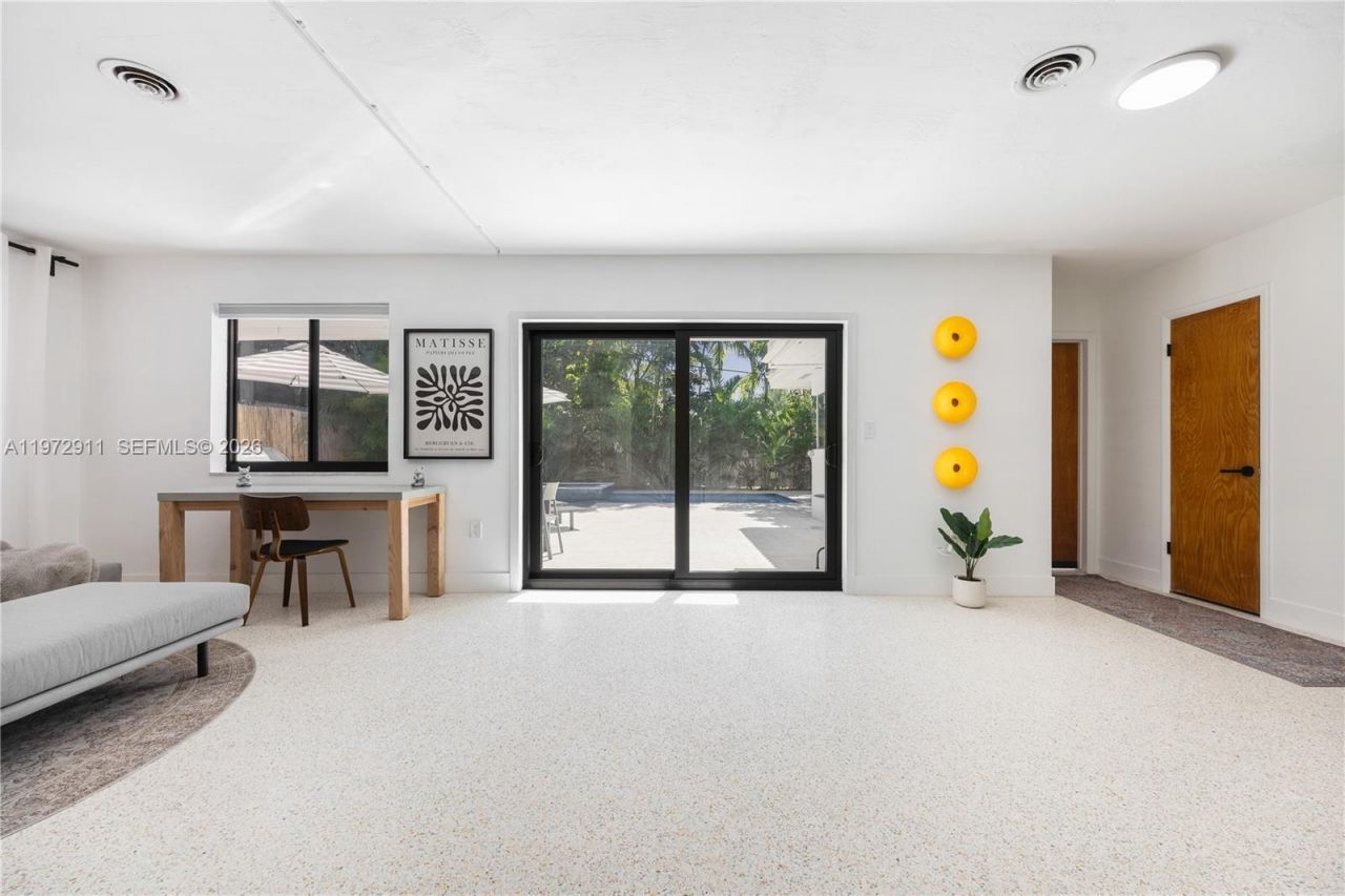 1860 SW 13th St, Miami, FL 33145 Photo