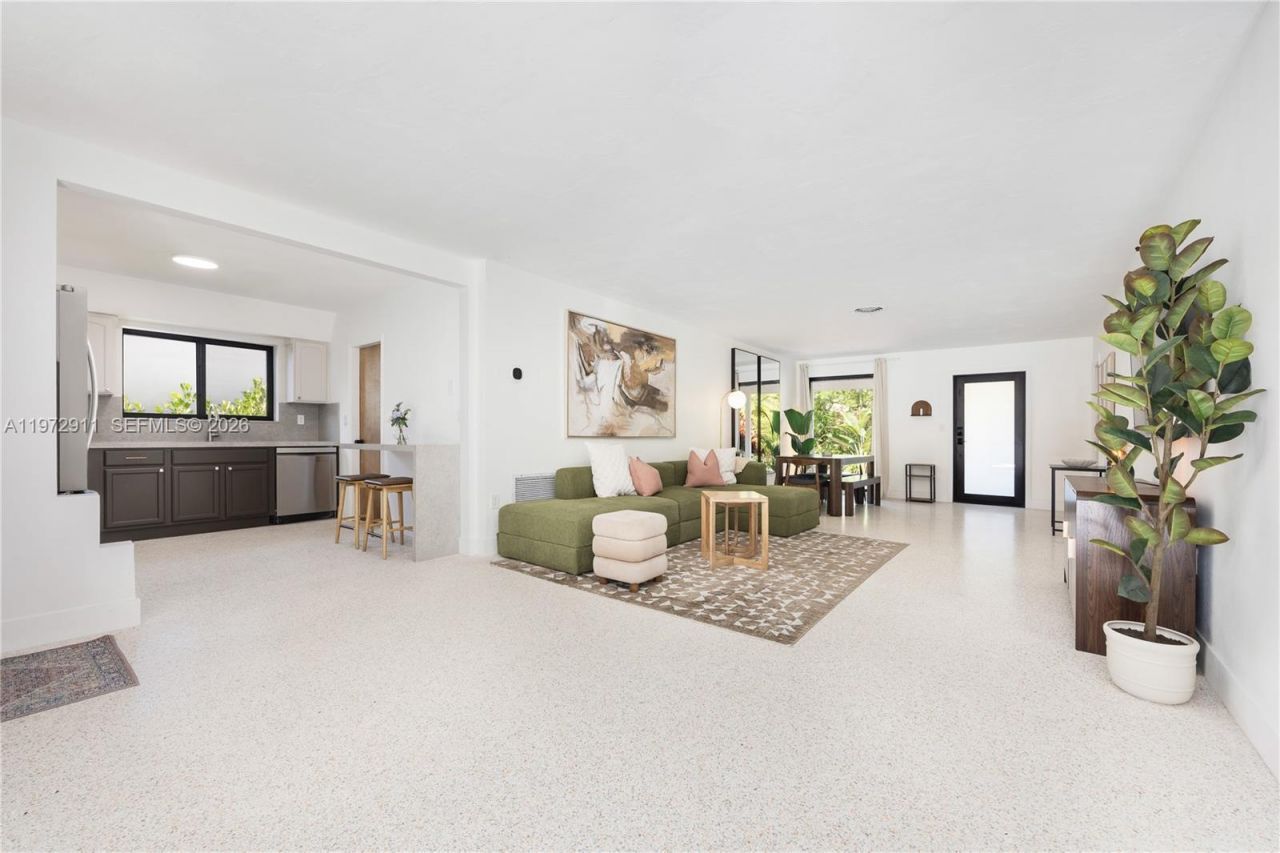 1860 SW 13th St, Miami, FL 33145 Photo