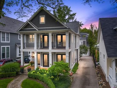 1389 BIRD Avenue, Birmingham, MI 48009